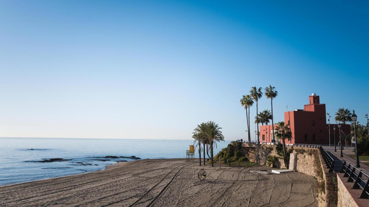 Benalbeach *